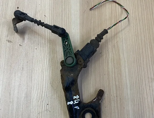 AUDI Q7 4L (2005-2015) Moteur de mise à niveau des phares 35043836