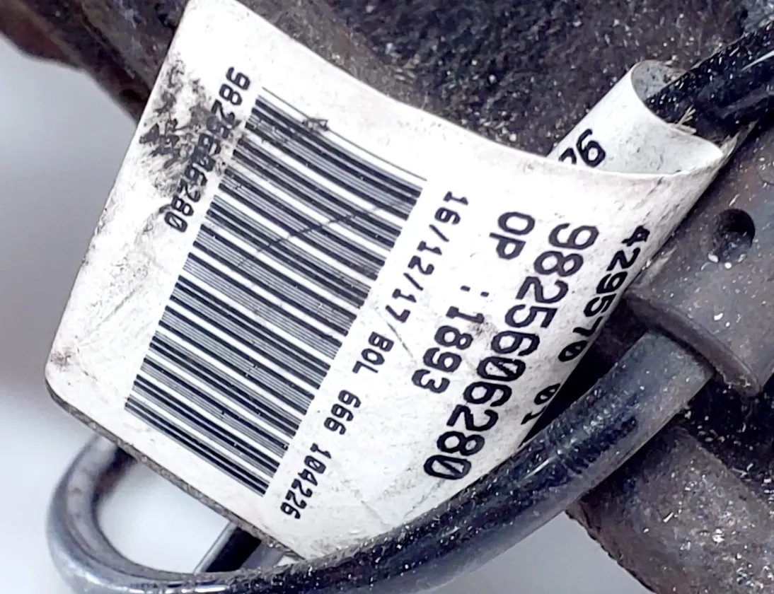 OPEL Grandland X 1 generation (2017-2023) Moyeu De Roue Avant Droit 9825606280 22450130