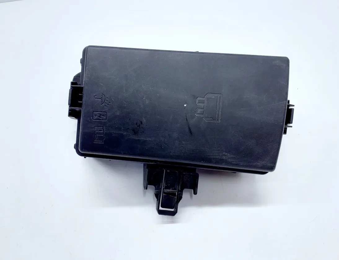 VOLKSWAGEN Tiguan 2 generation (2016-2024) Boîte à fusibles 5Q0907361G,5Q0937132A 32803484