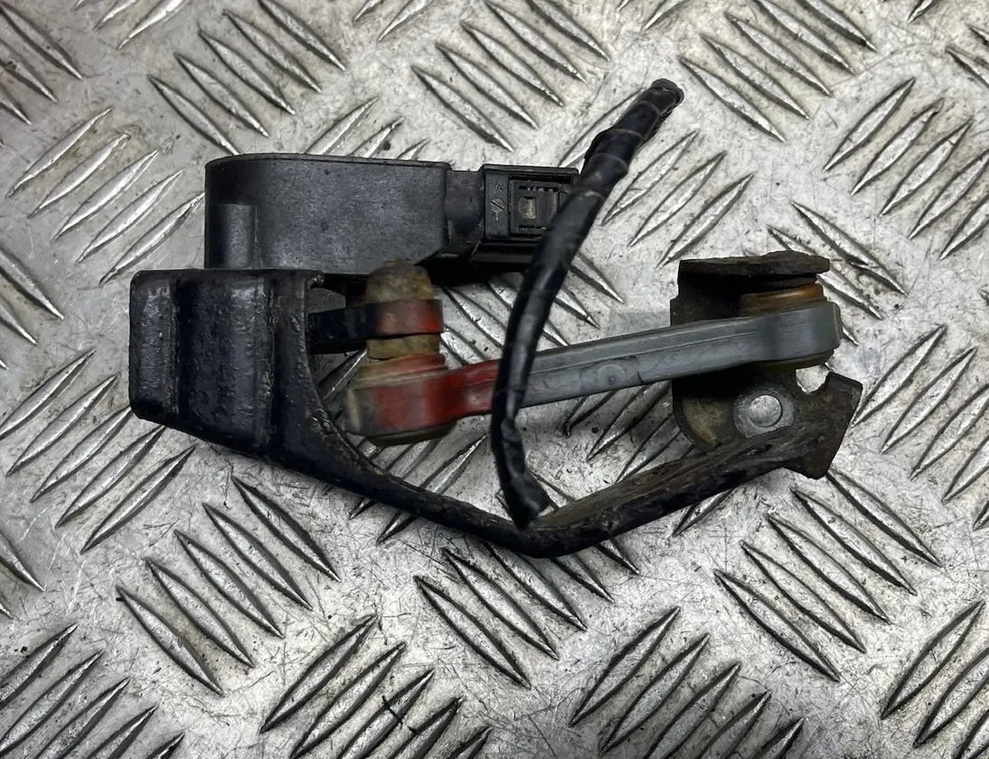 AUDI A8 D3/4E (2002-2010) Capteur de niveau de hauteur arrière gauche 15160100452,4E0616571D 28255402