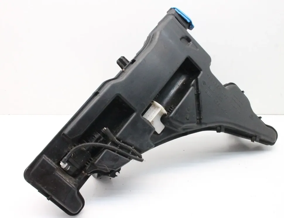 AUDI A4 B9/8W (2015-2024) Réservoir de lave-vitre 8W0955451L 30114304