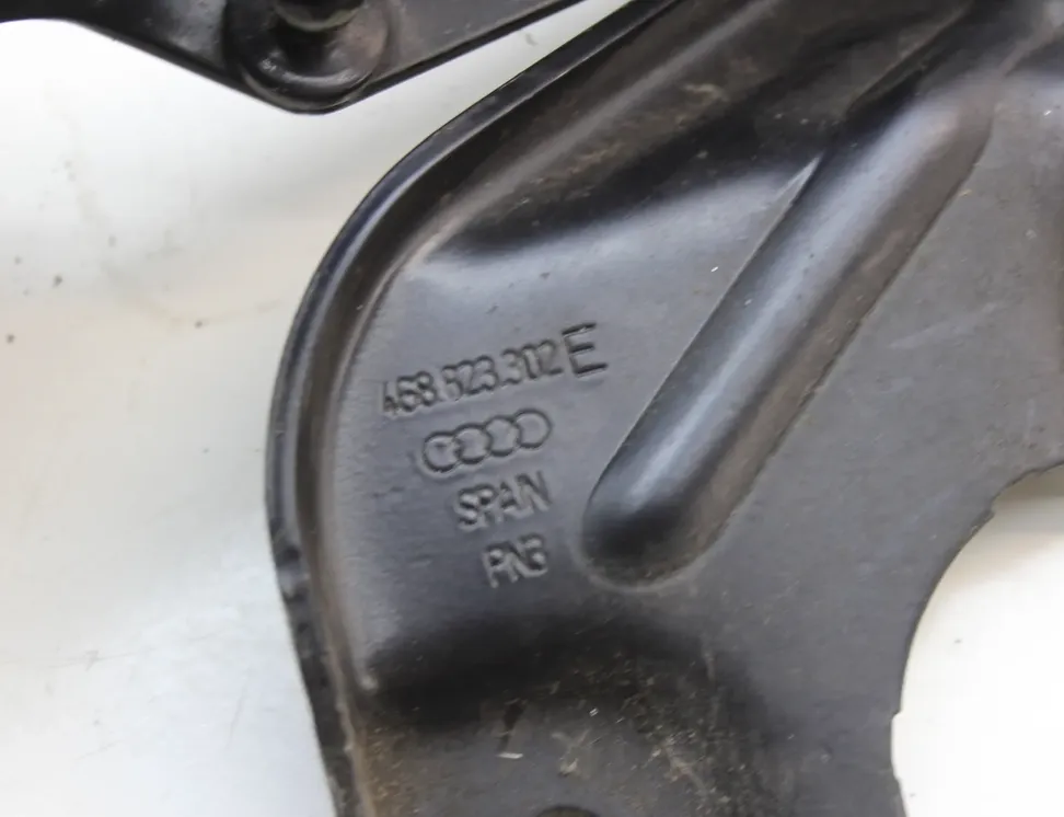 AUDI A6 C7/4G (2010-2020) Ensemble de charnières de capot 4G8823302E,4G8823301E 32979425
