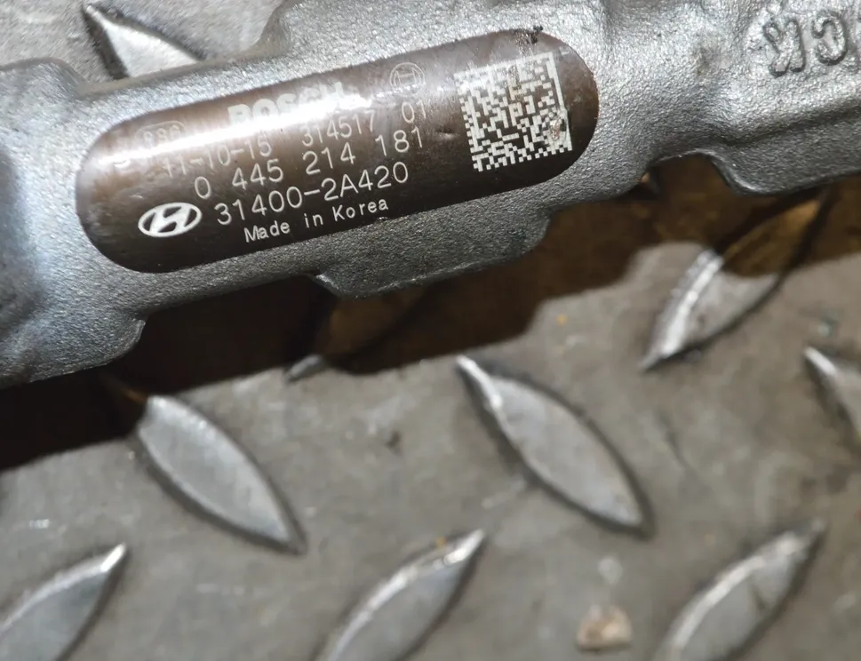 HYUNDAI i40 VF (1 generation) (2011-2020) Rampe de carburant 0281002863,31400-2a420 13973599