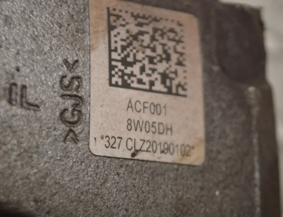 AUDI A4 B9/8W (2015-2024) Étrier de frein avant gauche 8W05DH 14945299