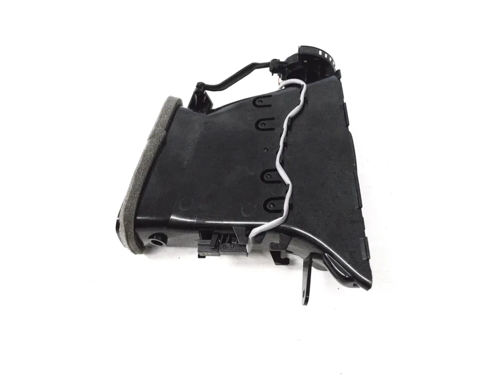 BMW 5 Series G30/G31 (2016-2023) Bouches d'aération du tableau de bord 9330896 14956681