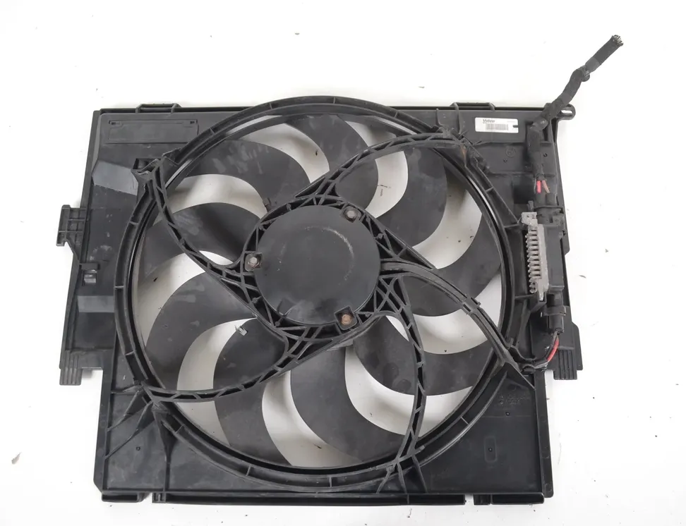 BMW 1 Series F20/F21 (2011-2020) Radiateur de ventilateur de refroidissement du moteur 7640508,7608410,17427640508 17755033