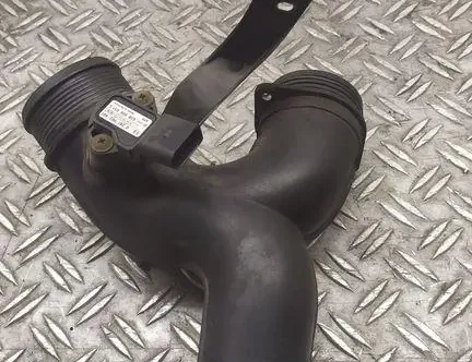 AUDI Q7 4L (2005-2015) Tuyau de refroidisseur intermédiaire côté gauche 038906051C,0281002401,7L6145795,7L6145770G 35326221