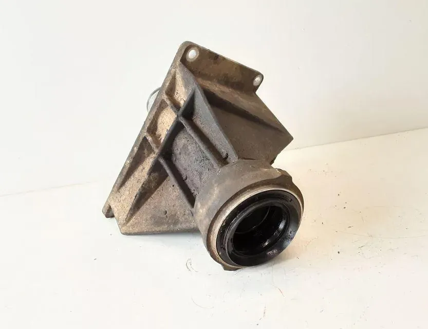 BMW X5 E53 (1999-2006) Support d'essieu 7503120 33628130