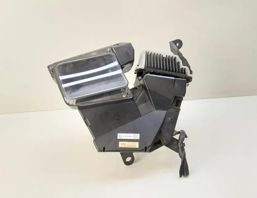 TOYOTA Prius 3 generation (XW30) (2009-2015) Affichage tête haute 8310847010 33628737