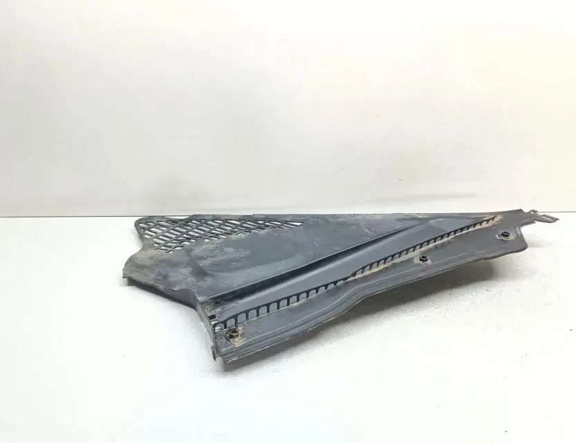 BMW 4 Series F32/F33/F36 (2013-2020) Garniture de capot d'essuie-glace avant 7265119 33649565