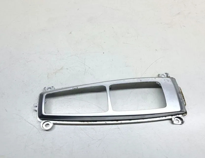 BMW X5 E70 (2006-2013) Autres pièces intérieures 6975467 33664745