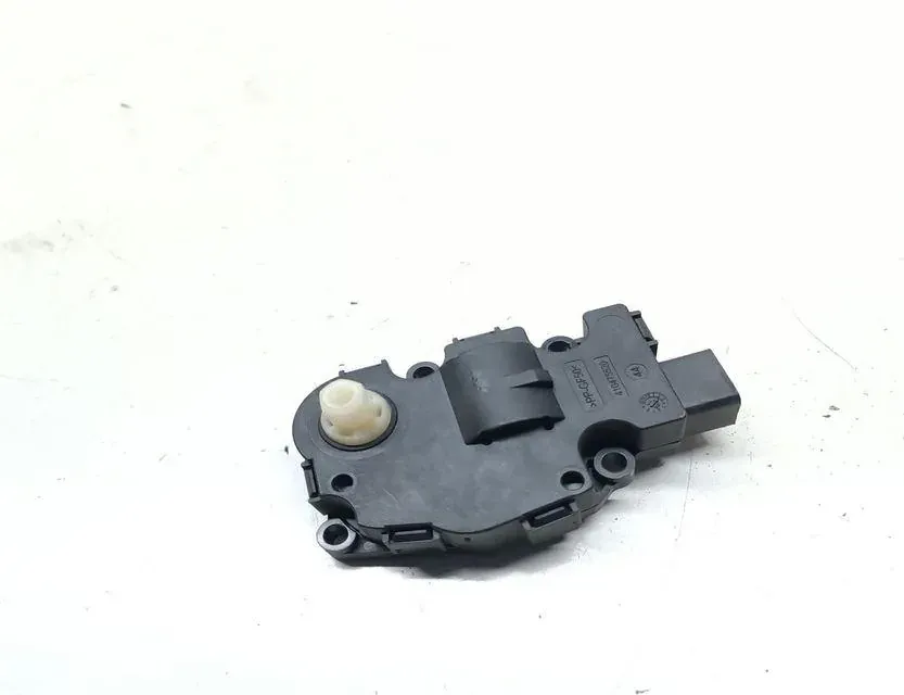 PORSCHE Cayenne 958 (2010-2018) Actionneur de moteur de volet de chauffage intérieur EFB440 33673249