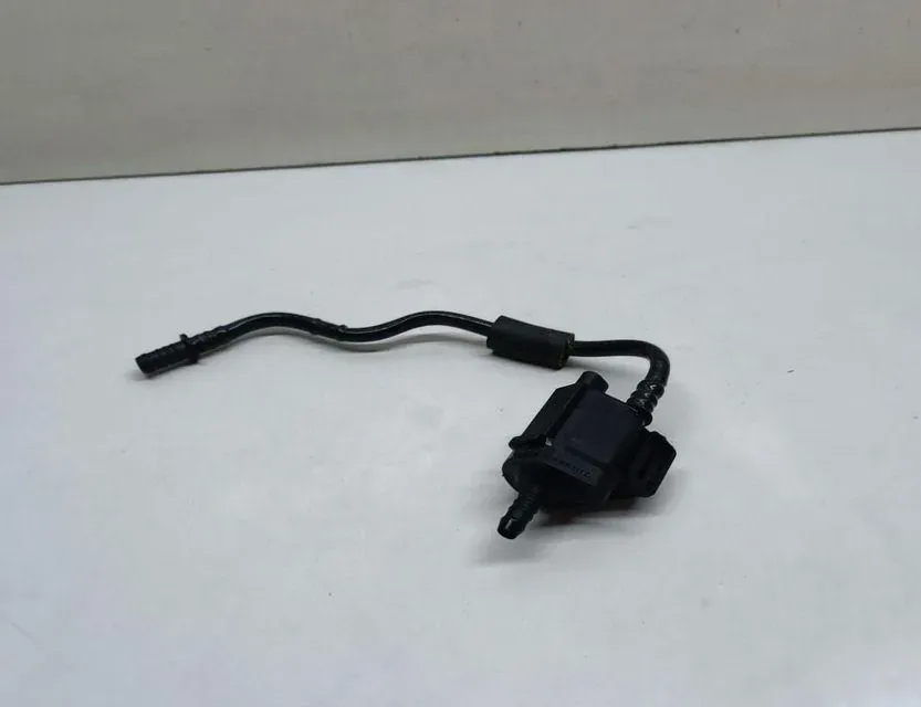 AUDI A4 B9/8W (2015-2024) Électrovanne 06M906517C 33675830
