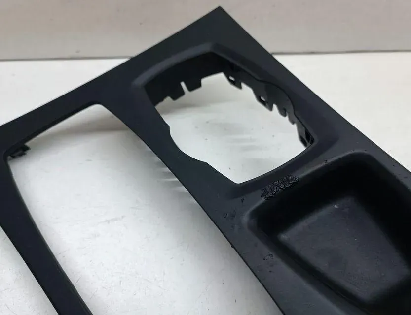 BMW X5 E70 (2006-2013) Garniture en plastique du niveau de changement de vitesse 9164485 33686385