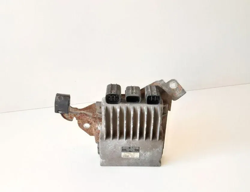 TOYOTA Corolla Verso 1 generation (2001-2009) Calculateur d'injecteurs de carburant 8987120070 33696957