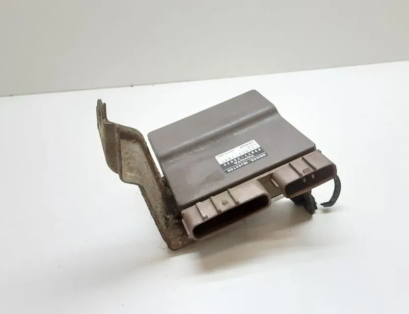 TOYOTA Previa 2 generation (2000-2006) Calculateur d'injecteurs de carburant 8987120030 33698343