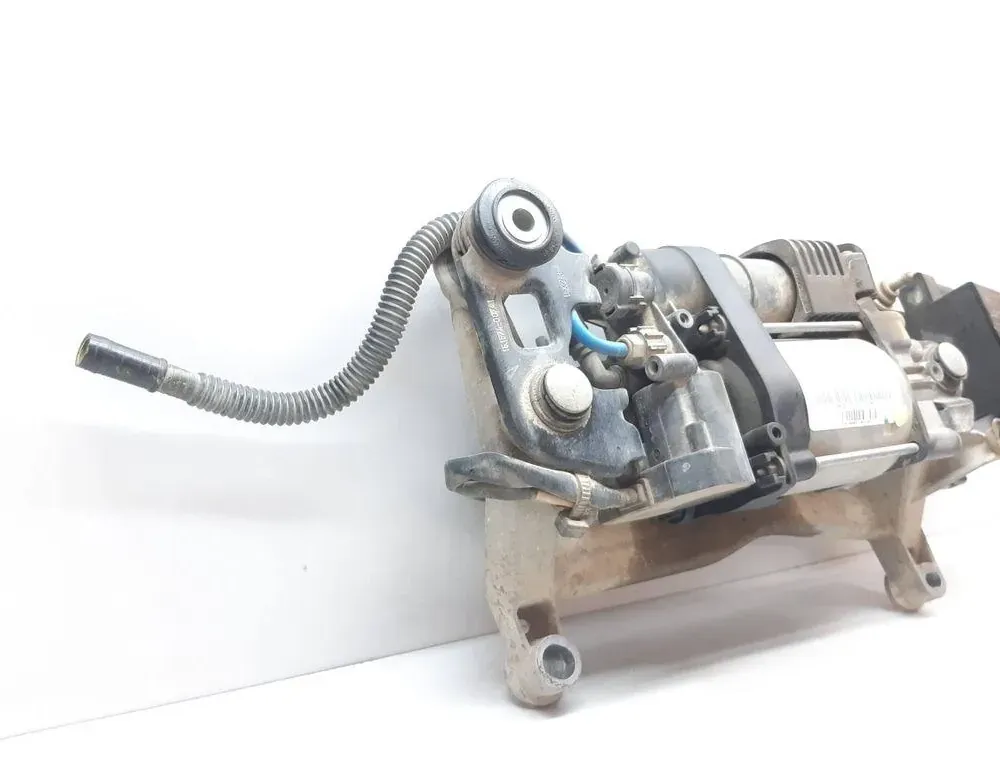 PORSCHE Cayenne 958 (2010-2018) Compresseur de suspension 7P0616006E 33738339