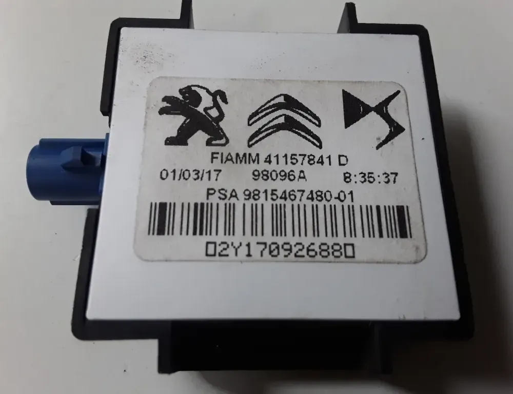 PEUGEOT 508 2 generation (2018-2023) Amplificateur d'antenne du couvercle de coffre 9815467480 34495304