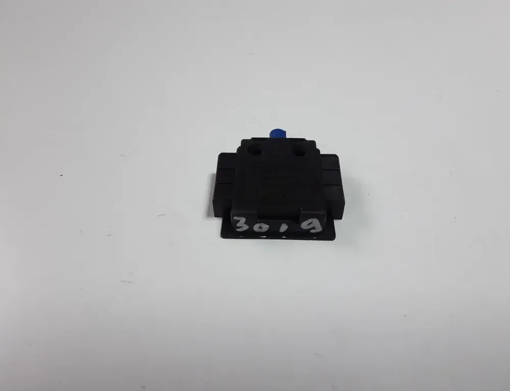 PEUGEOT 508 2 generation (2018-2023) Amplificateur d'antenne du couvercle de coffre 9815467480 34495304