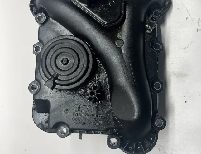 AUDI A5 8T (2007-2016) Reniflard 06E103547 22024405
