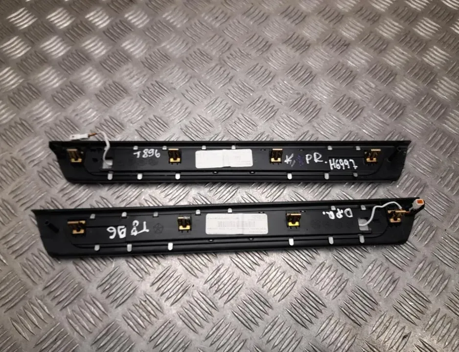 JEEP Grand Cherokee 4 generation (WK) (2004-2024) Garniture de seuil avant gauche 000054335,000054324 34495942