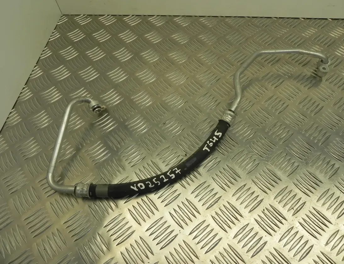 TOYOTA C-HR 1 generation (2016-2023) Tuyau flexible AC 645 23474773