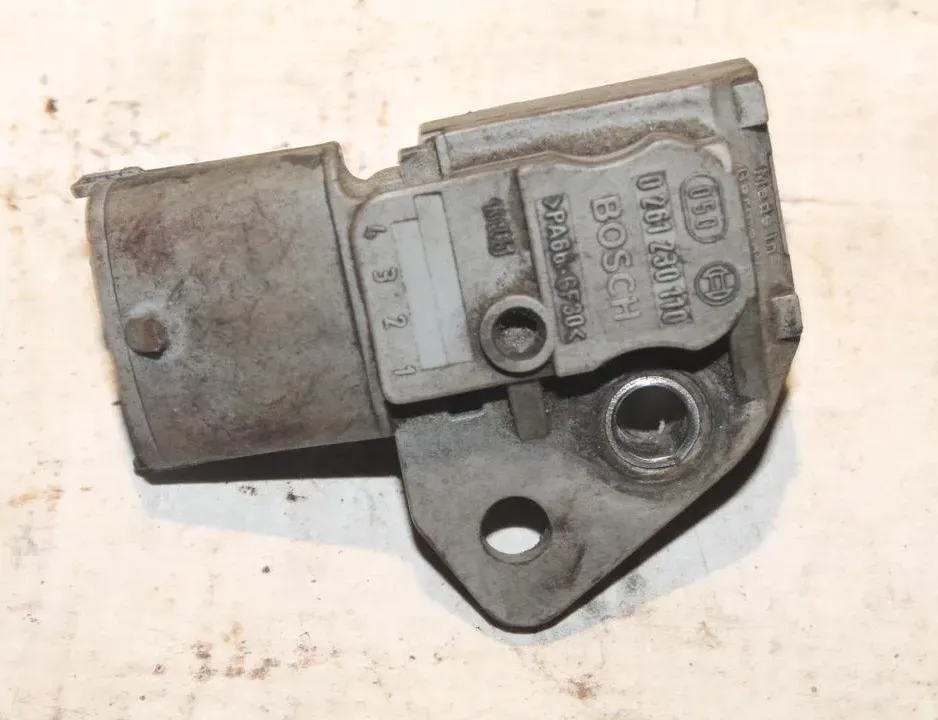 VOLVO XC90 1 generation (2002-2014) Électrovanne 0261230110 32147363