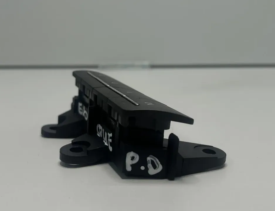 LAND ROVER Range Rover Evoque L538 (1 gen) (2011-2020) Commutateurs BJ3214776AC,RIGHT 32979301