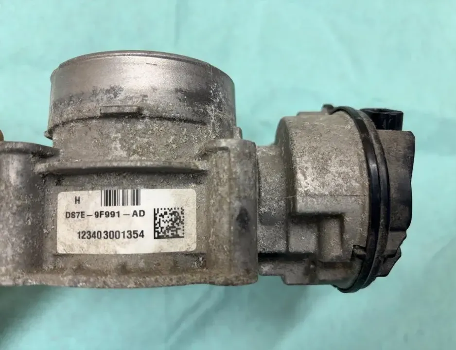FORD C-Max 2 generation (2010-2019) Corps de papillon DS7E9F991AD 33087087