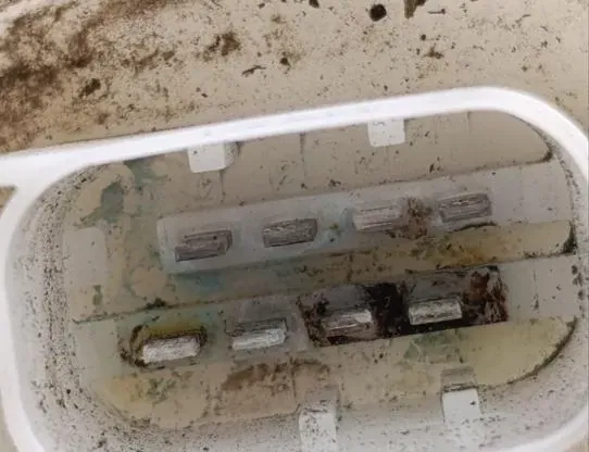 BENTLEY Bentayga 1 generation (2015-2024) Pompe à carburant 7333588,7465129 33822477