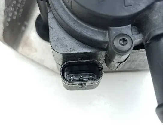 BENTLEY Bentayga 1 generation (2015-2024) Pompe à eau 06H121601N 33925284