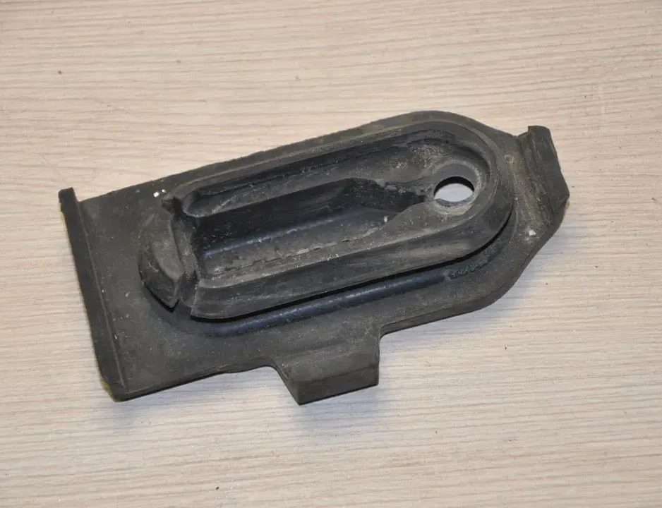 MERCEDES-BENZ EQA 1 generation (2021-2023) Support de radiateur A2475040400 34269768