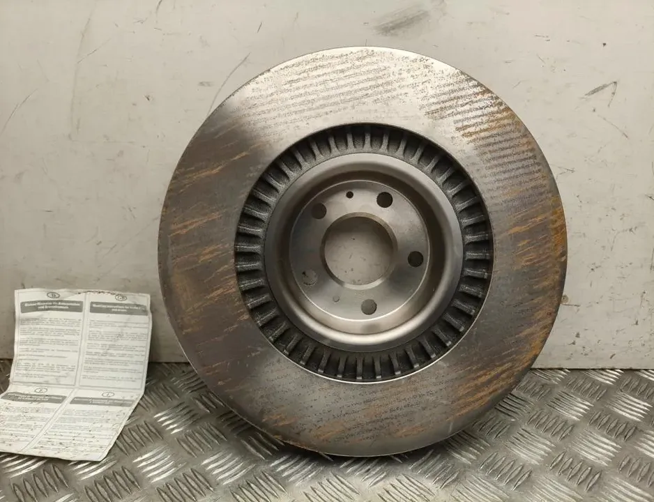 AUDI A6 C6/4F (2004-2011) Disque de frein avant droit 100330520,4E0615301P 34996255