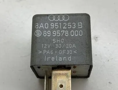 AUDI 80 B3 (1986-1992) Relais 899578000,208,8A0951253B 23939459