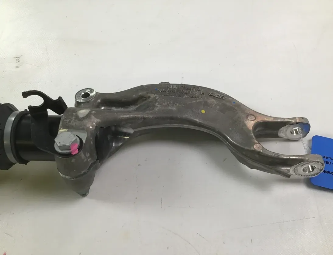 VOLKSWAGEN Touareg 3 generation (2018-2024) Amortisseur Avant Gauche 4M4616039J 33500959