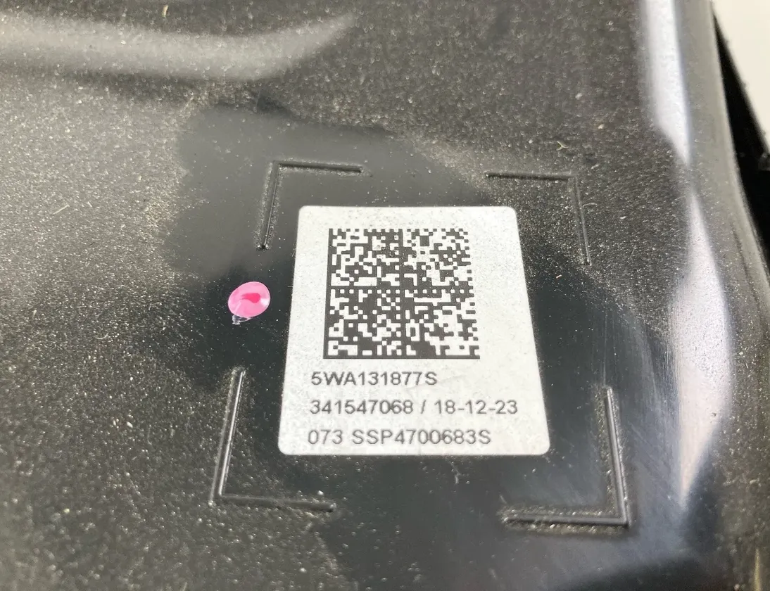 VOLKSWAGEN Variant VII TDI (2014-2024) Réservoir AdBlue 5WA131877S,5WA131877A,5WA131877D 34494921