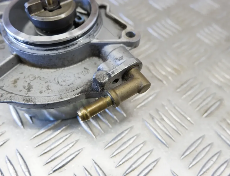 AUDI Q5 8R (2008-2017) Pompe à vide 059145100H 34496579