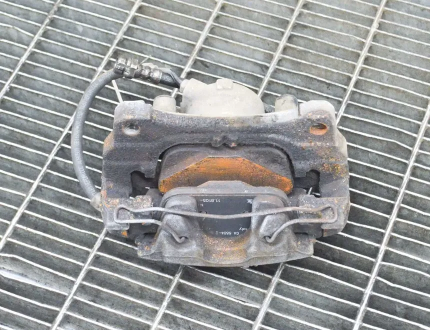 AUDI A4 B9/8W (2015-2024) Étrier de frein avant droit 8W06DH,ACF001 10010660