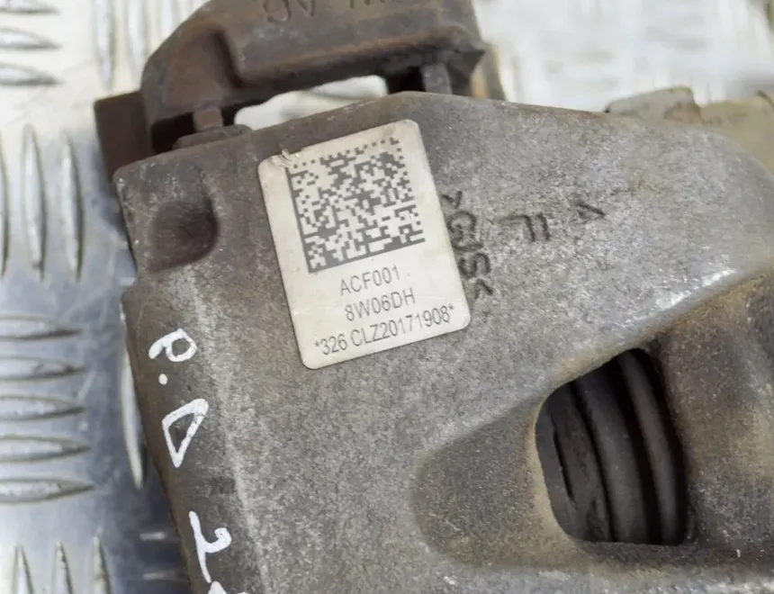 AUDI A4 B9/8W (2015-2024) Étrier de frein avant droit 8W06DH 11533230