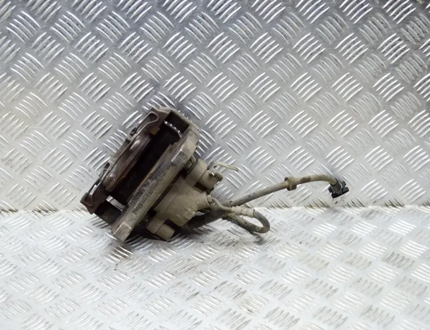 AUDI A4 B9/8W (2015-2024) Étrier de frein avant droit 8W06DH 11533230