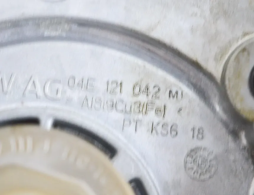 AUDI A4 B9/8W (2015-2024) Pompe à eau 04E121600AL,04E121042M,04E109111J 12646247