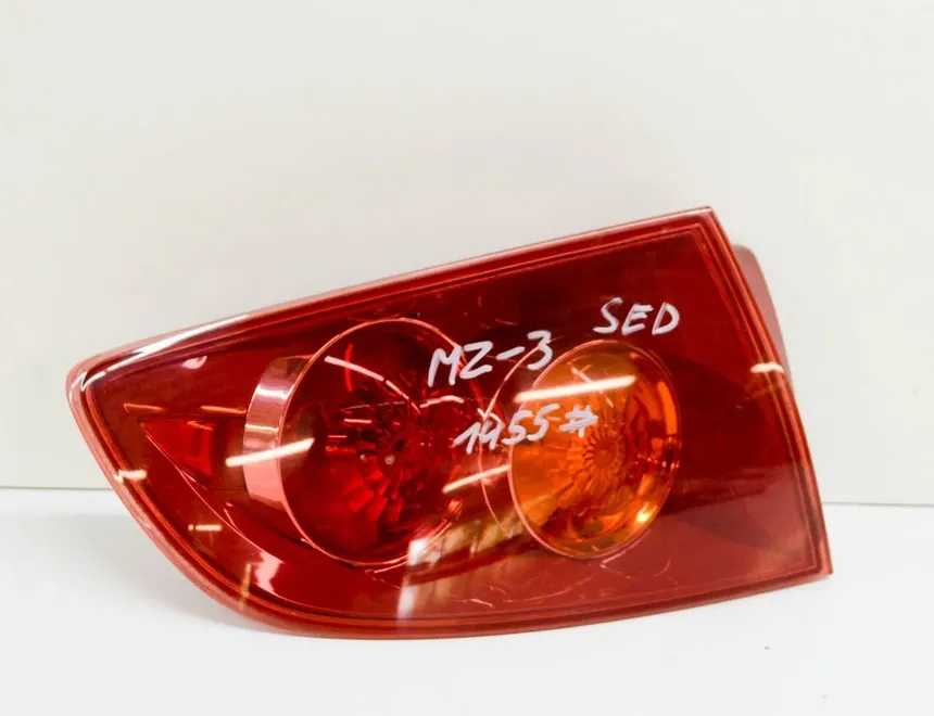 MAZDA 3 BK (2003-2009) Feu arrière gauche P2688 1476127