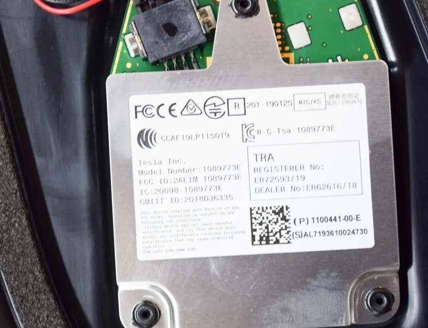 TESLA Model 3 1 generation (2017-2024) Garniture du montant B du côté gauche 1100441-00-E,201-190125,1089773E 16035658