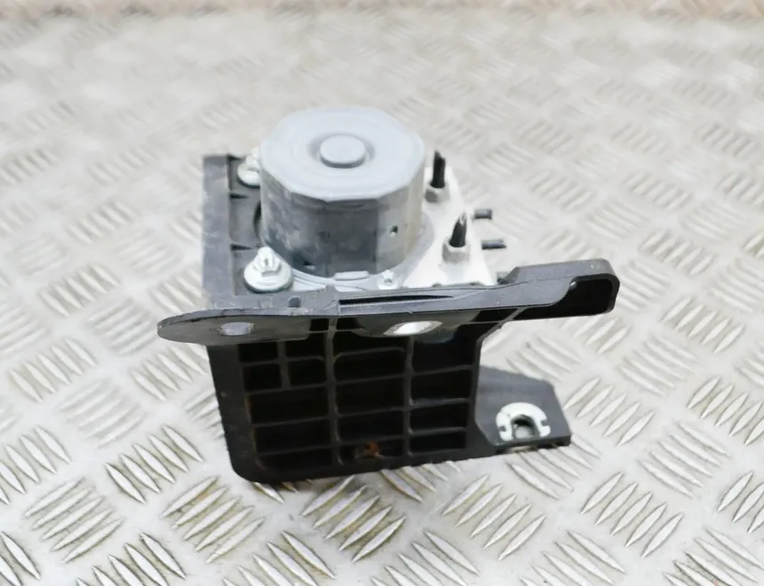 OPEL Corsa D (2006-2020) Pompe ABS 39049600,269871,0265256396 17159405