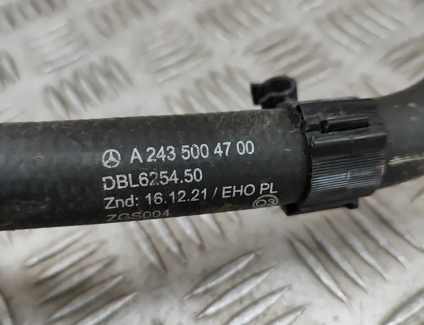 MERCEDES-BENZ EQB 1 generation (2021-2023) Tuyau de liquide de refroidissement A2435004700 23714173