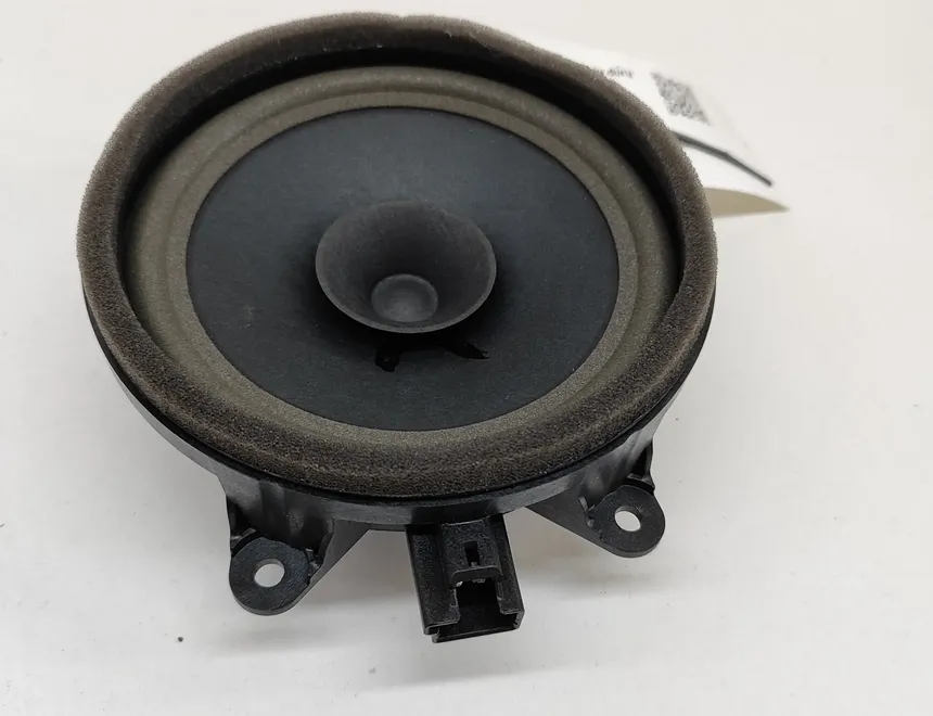 VOLVO XC40 1 generation (2017-2024) Haut-parleur sonore de porte arrière gauche 32265248 26250700