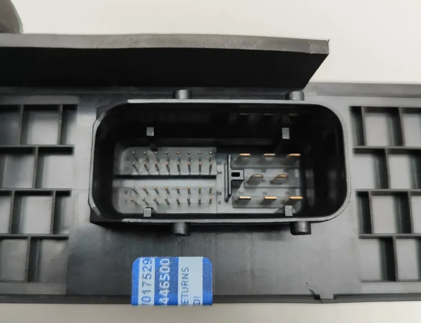 AUDI A8 D3/4E (2002-2010) Unité de contrôle de tension 4E0910280A,F005S00073,4E0907280A 30272358