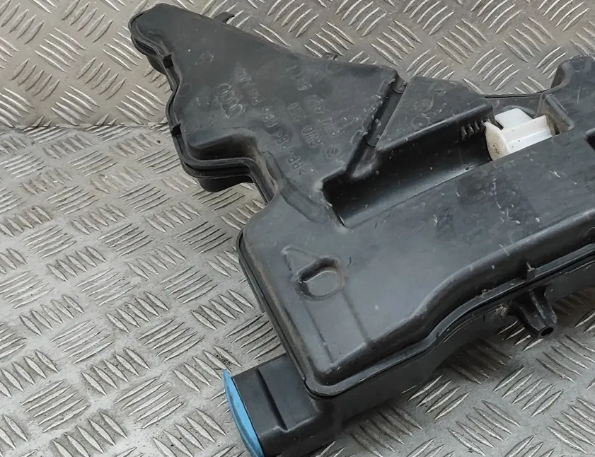 AUDI A4 B9/8W (2015-2024) Réservoir de lave-vitre 8W0955451L 30378091