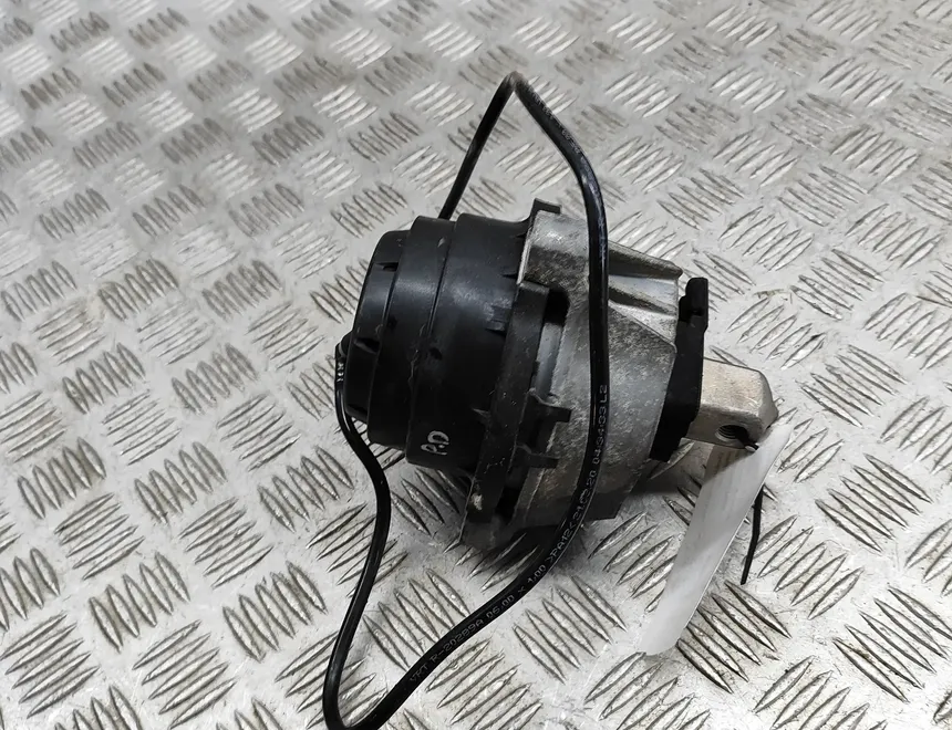 BMW X5 G05/G18 (2018-2024) Support moteur côté droit 6860476 30447069