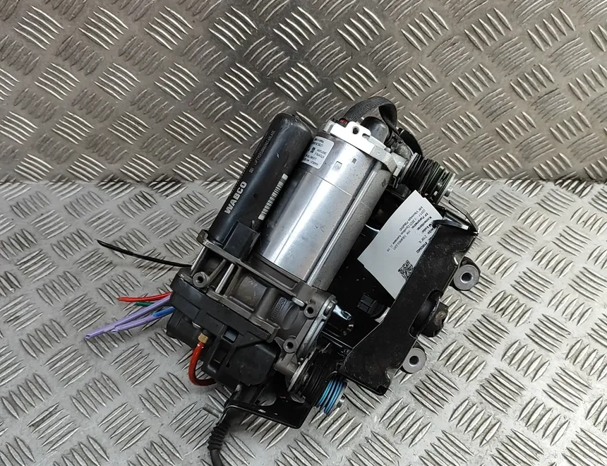 VOLKSWAGEN Touareg 3 generation (2018-2024) Compresseur de suspension 443020300,26071634,415406610,4M0616005J 30907113